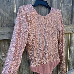 Lulu’s Sequin Bodysuit Women’s Medium Rose Pink Long Sleeve Open Cowl Back